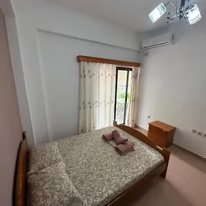 Hyso Vela Hotel Piqeras